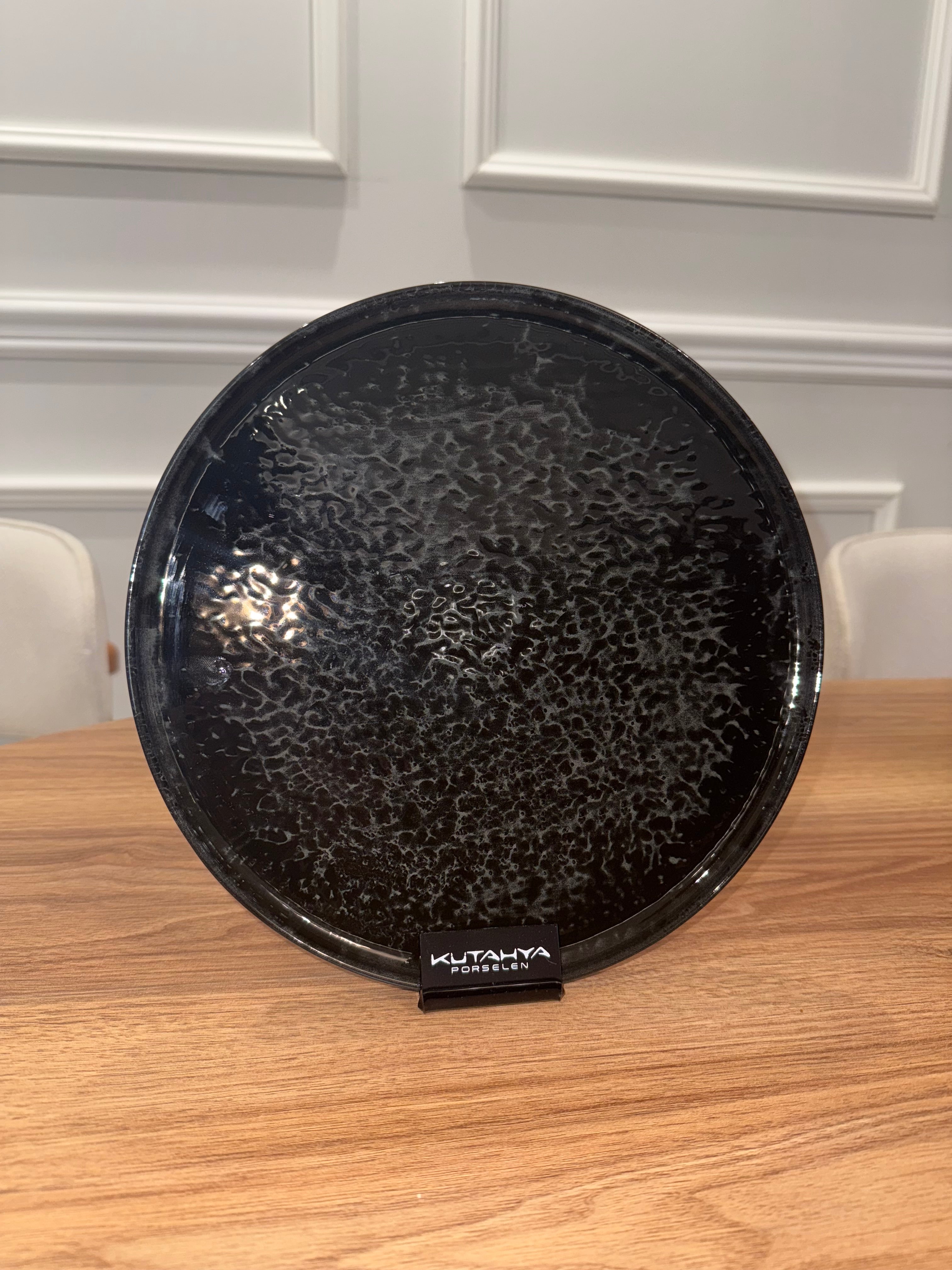 Assiette plate Magnetite